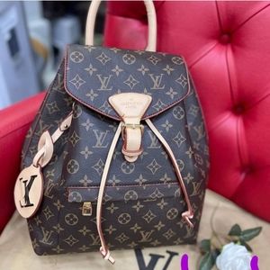 Meet your Posher, Keisha